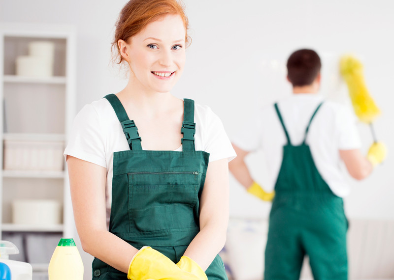 Arbeitsbekleidung für Reinigungskräfte